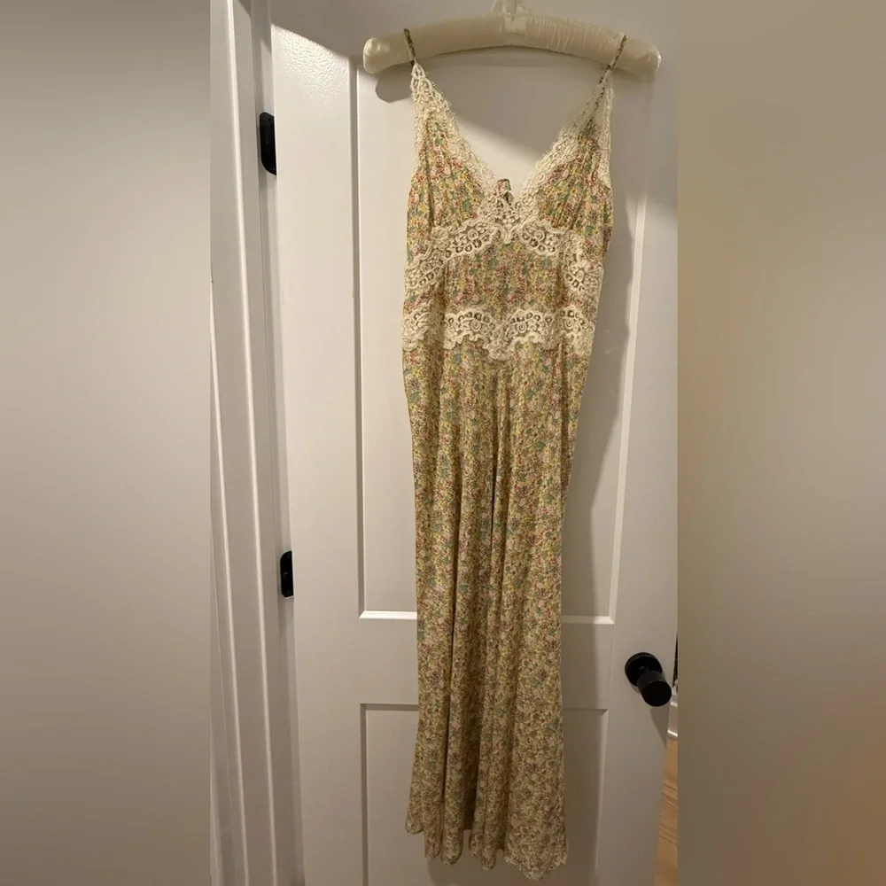 DOEN Floral Yellow Lace Maxi Dress - Picture 5 of 14